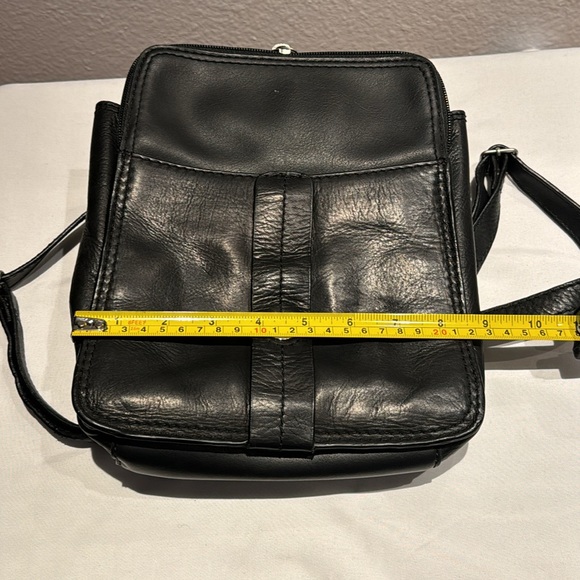 black vintage mini backpack Leather Purse Convertible Crossbody Shoulder Bag for Women Magnetic snap closure keeps items secure Authentic Preowned Vintage Prada Black